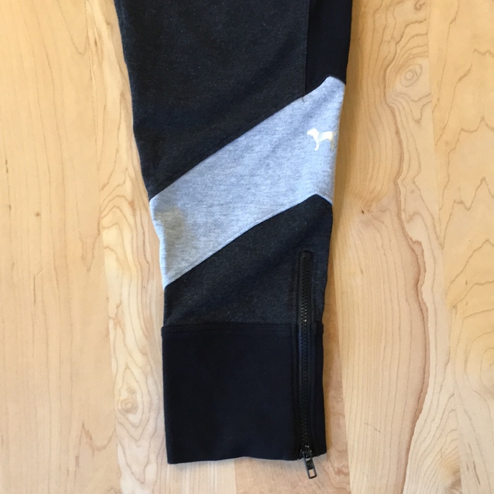 VS PINK Yoga Slim Jogger with Ankle Zip - Picture 5 of 12